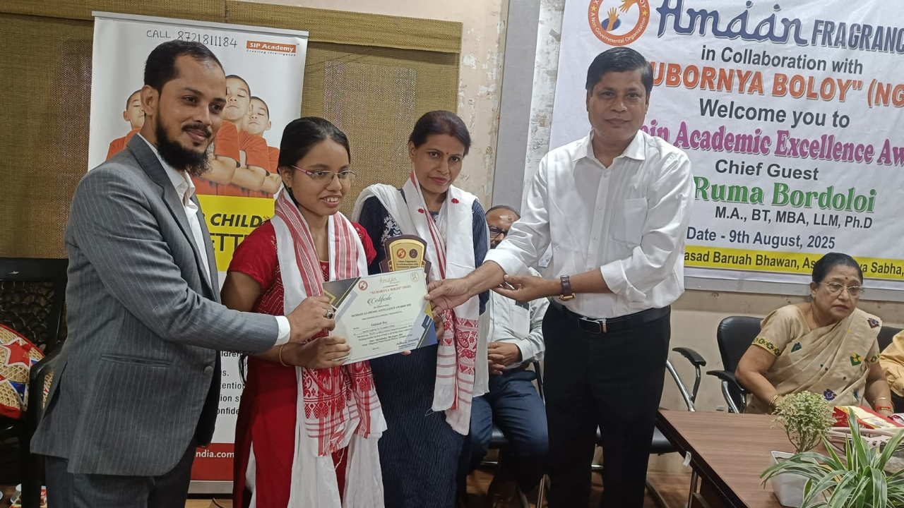 Abdus Saboor Tapdar Senior Advocate at Gauhati High Court with LLM from London, known for legal expertise and community service.