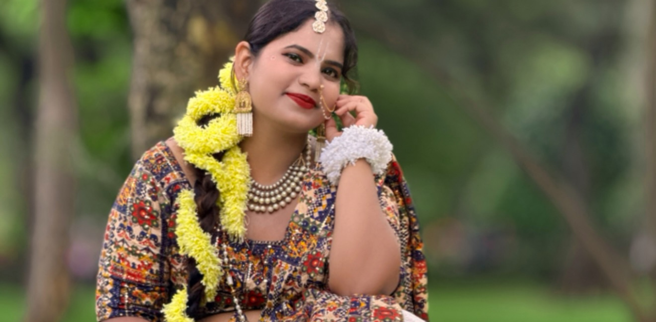 Khushi Singh performing a viral Instagram dance Reel