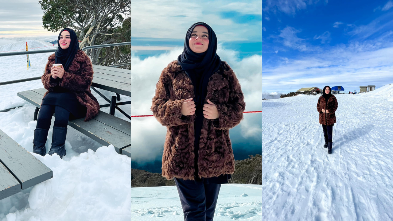 Ramsha Sultan Khan receiving the 'Most Influential Personality' award