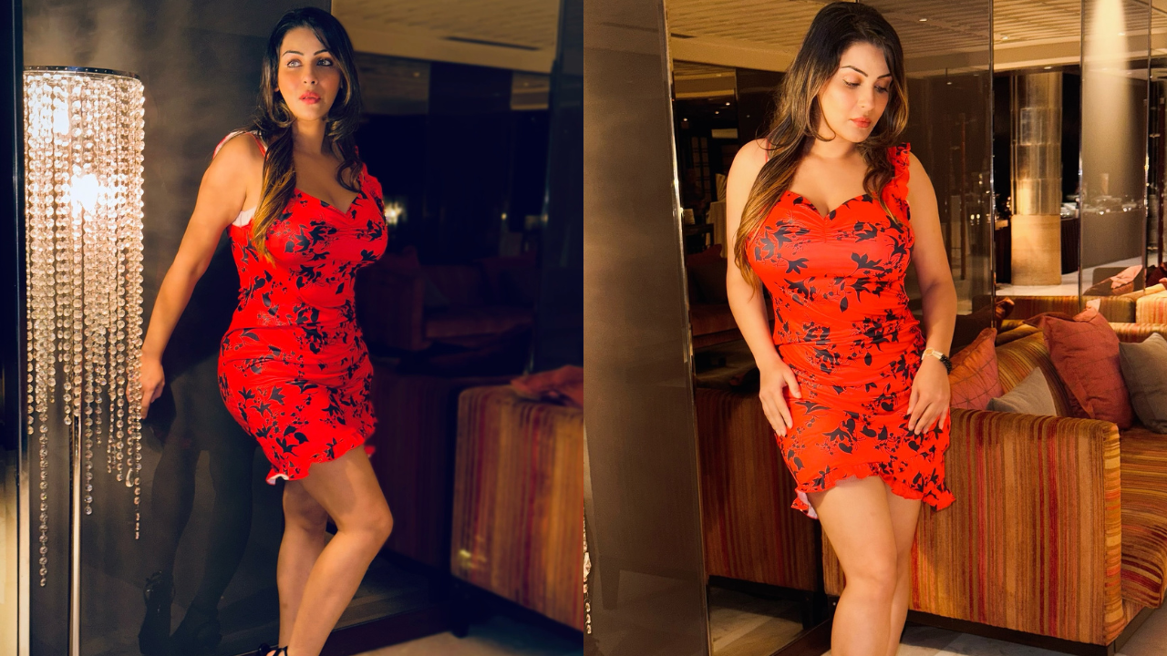 yamini malhotra biography examples