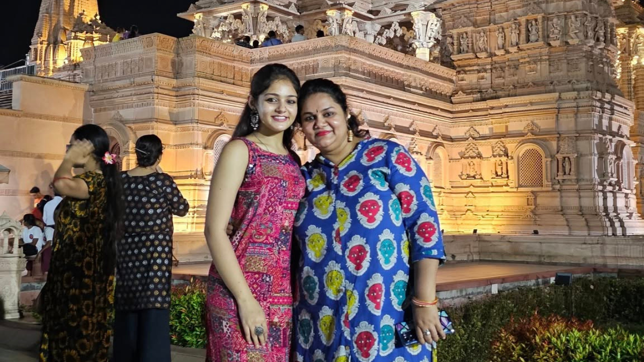 Shriti Singh Social Media Star – Instagram & YouTube Vlogs