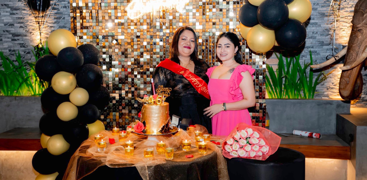 mihiravi arunika m e e r a