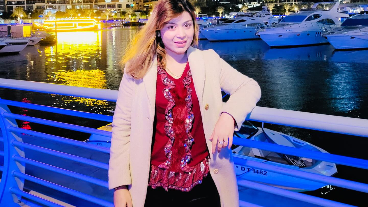 Misty Jannat in a professional dental surgeon outfit at her clinic