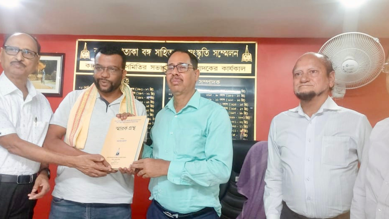 Dr. Siddique's research lies the study of identification molecules responsible for cancer therapy resistance