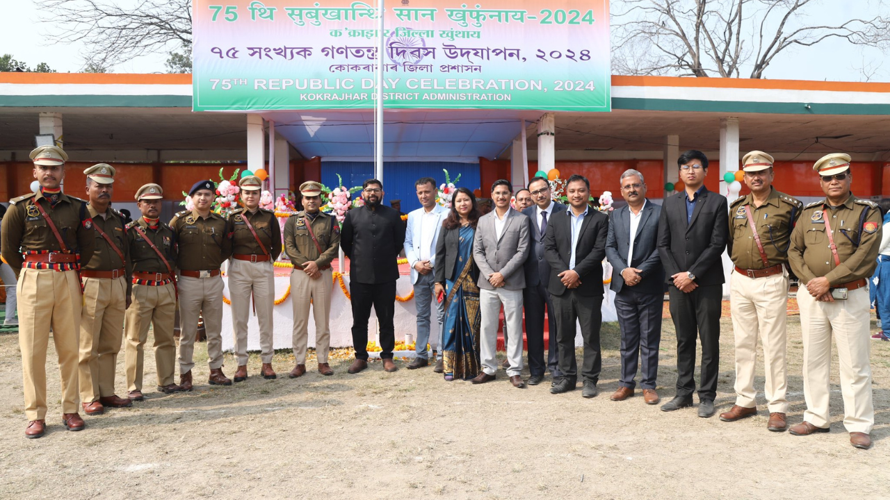 Pradeep Kumar Dwivedi IAS Biography