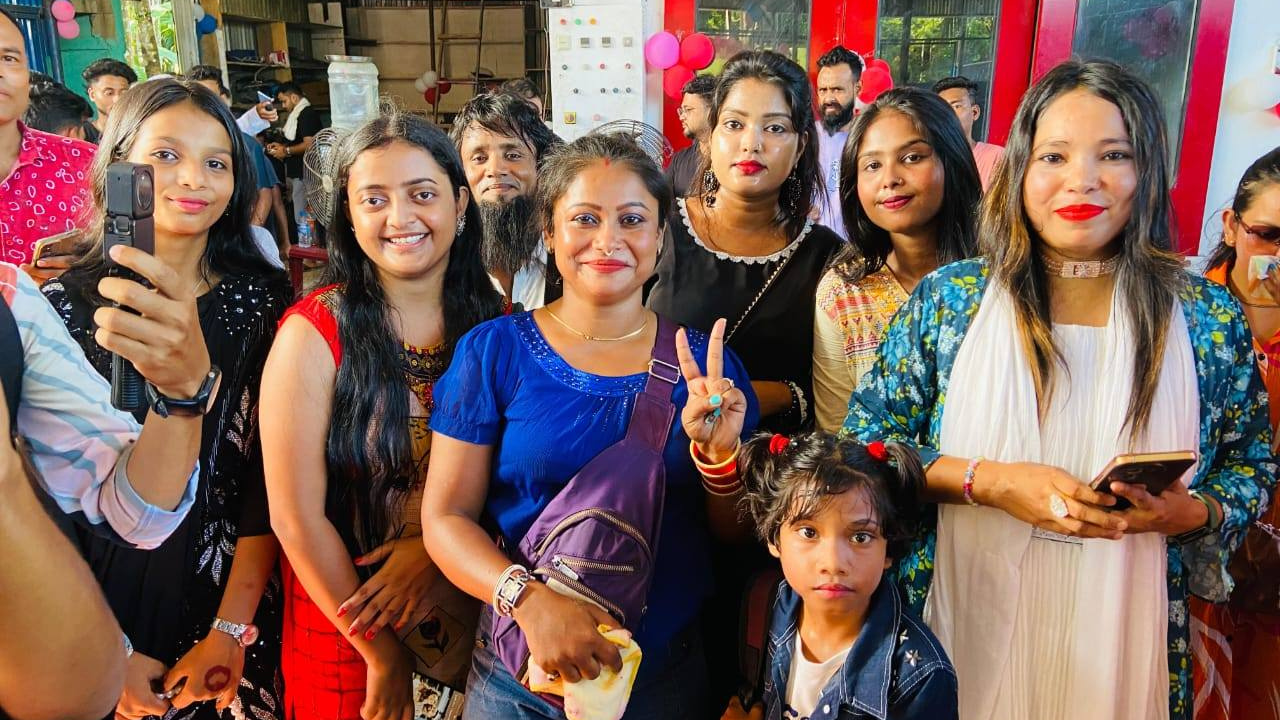 Funny Silchari Roni Age, Wife Aniya Saha, Life Story