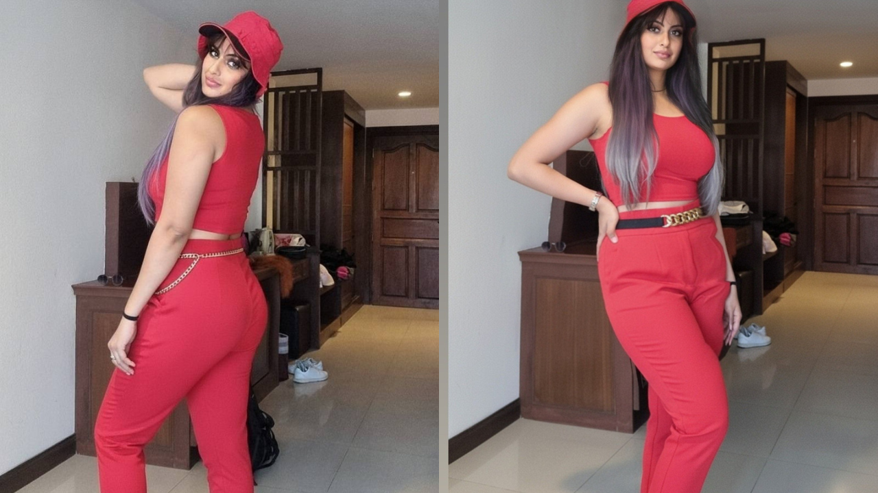 Samita Vsishth modeling photoshoot in traditional Indian attire