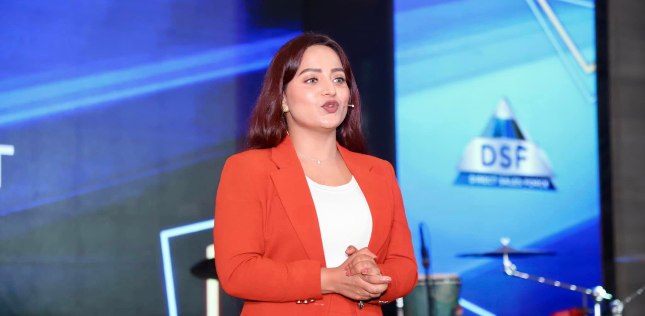 aisha ghani - sales & leadership trainer, happiness biography