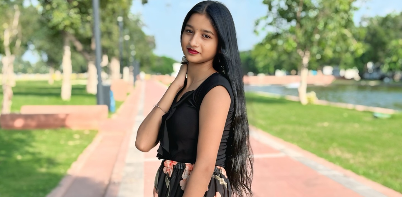 Roshani Prajapati Biography | Age, Height, Career, Family & Net Worth