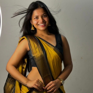 tanushka sharma monthly income