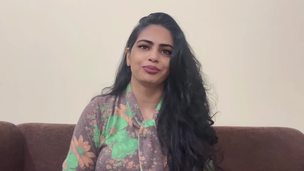 riya malhotra biography